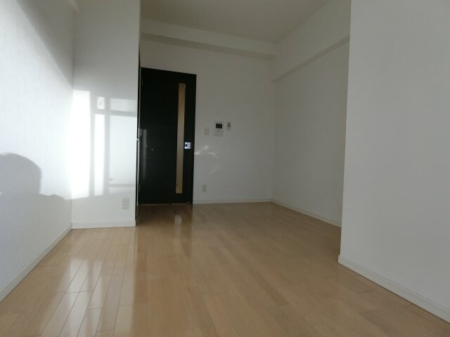 レジュールアッシュ難波LUXEの物件内観写真