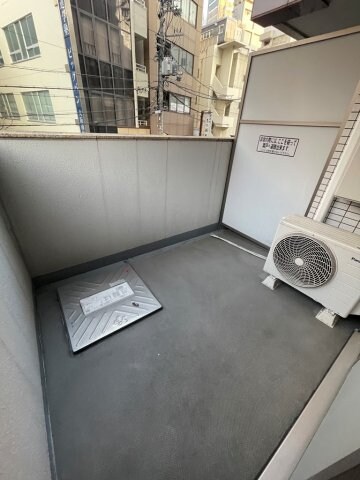 レジュールアッシュ難波LUXEの物件内観写真