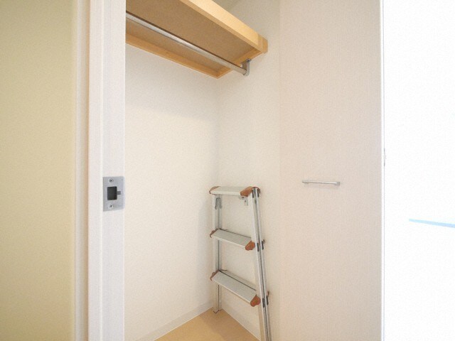 セレニテ新大阪弐番館の物件内観写真