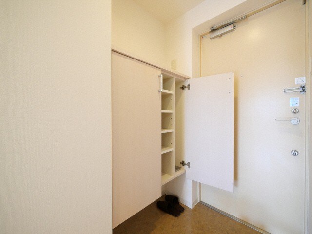 セレニテ新大阪弐番館の物件内観写真