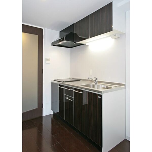 セレニテ新大阪弐番館の物件内観写真