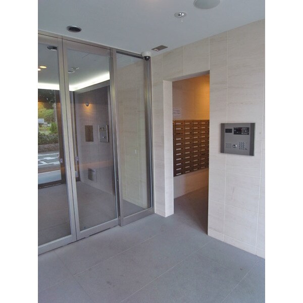 レオンコンフォート難波ブランの物件外観写真