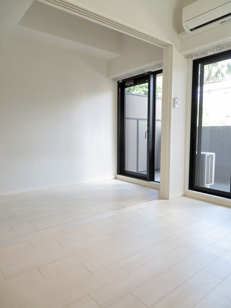 レオンコンフォート難波ブランの物件内観写真