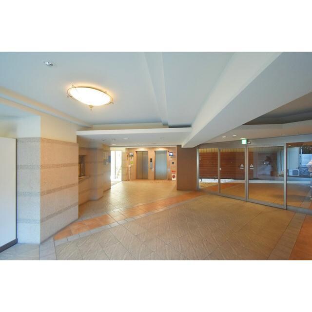 ルクレ阿波座レジデンスの物件外観写真