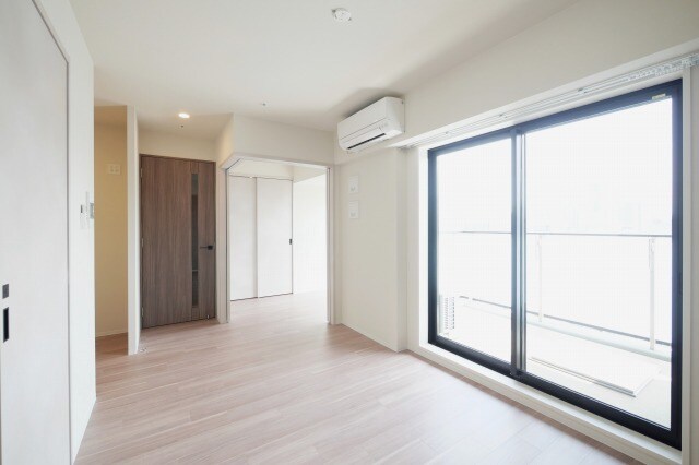 コンフォリア・リヴ本町WEST　Qの物件内観写真