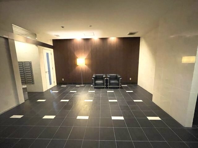 ルクレ京橋の物件外観写真