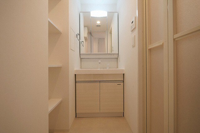 URBANLINK森小路駅前の物件内観写真