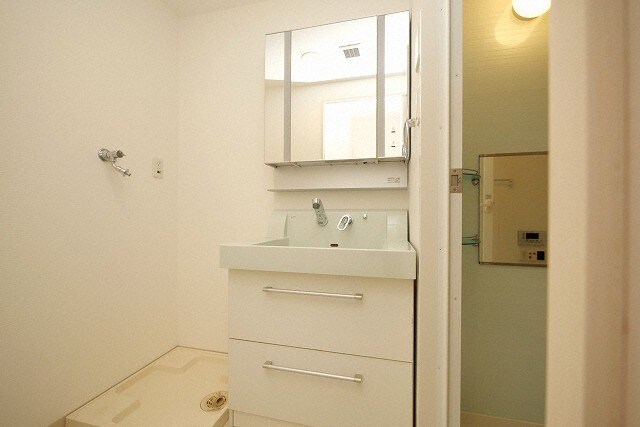 ＢＲＡＶＩ南堀江の物件内観写真