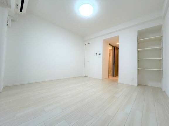 エスキュート梅田中崎町の物件内観写真