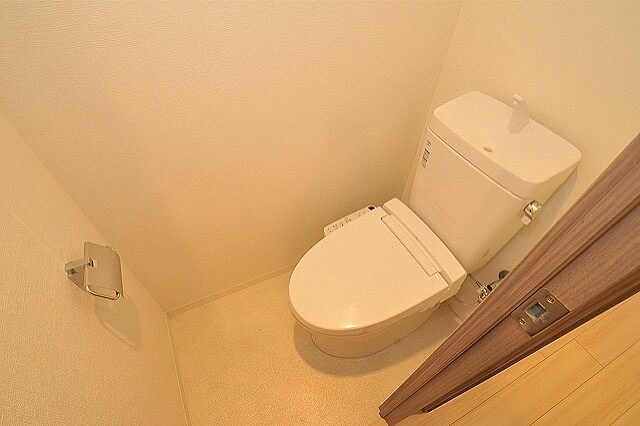 エスキュート梅田中崎町の物件内観写真