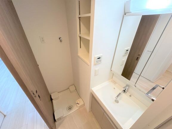 エスキュート梅田中崎町の物件内観写真