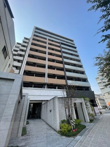 レジュールアッシュウエストレジスの物件外観写真