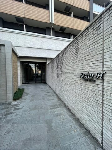 レジュールアッシュウエストレジスの物件外観写真