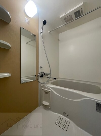 レジュールアッシュウエストレジスの物件内観写真