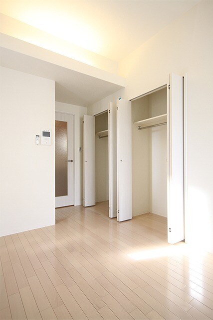 オリエンタル江坂の物件内観写真