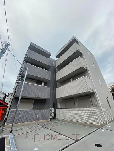 TRICERA　Courtの物件外観写真