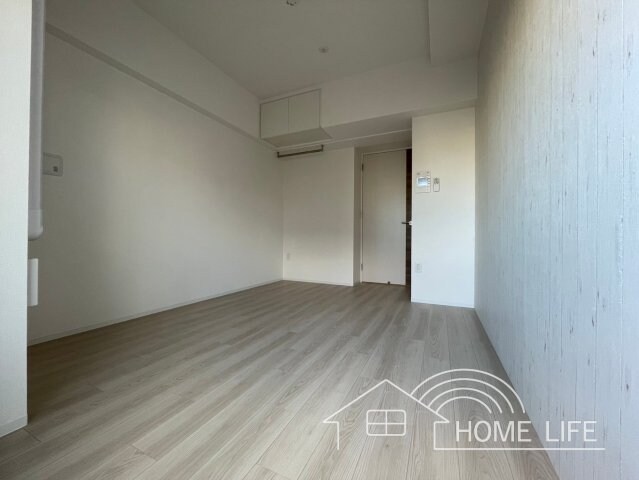 セレニテ江坂グランデの物件内観写真