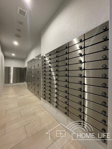 セレニテ江坂グランデの物件内観写真