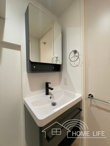 セレニテ江坂グランデの物件内観写真