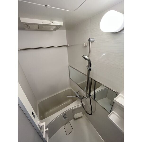 スプランディッド難波SOUTHの物件内観写真