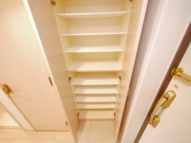 アスリート本町リバーウエストの物件内観写真