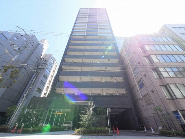 プレサンスタワー北浜の物件外観写真