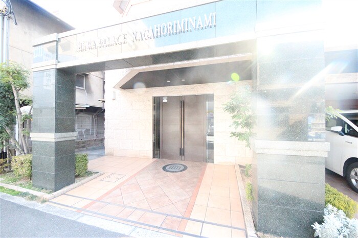 セイワパレス長堀南の物件外観写真