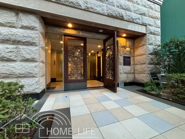 プレサンス本町リアルシティの物件外観写真