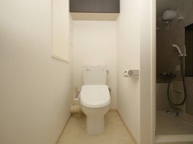 インボイス難波南レジデンスの物件内観写真