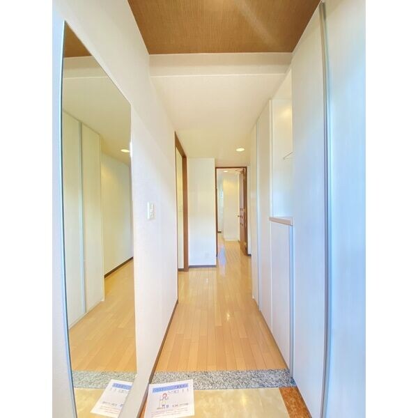 CITY SPIRE桜川Iの物件内観写真