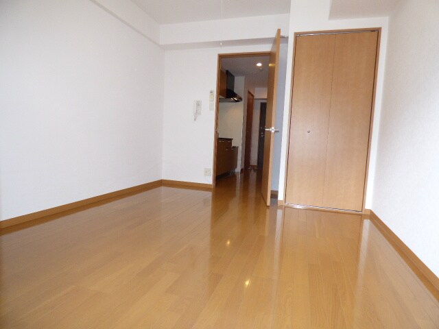 レインボーコート立売堀の物件内観写真