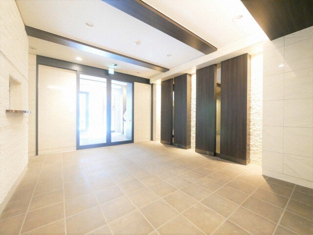 プレサンス谷町キャトルの物件外観写真