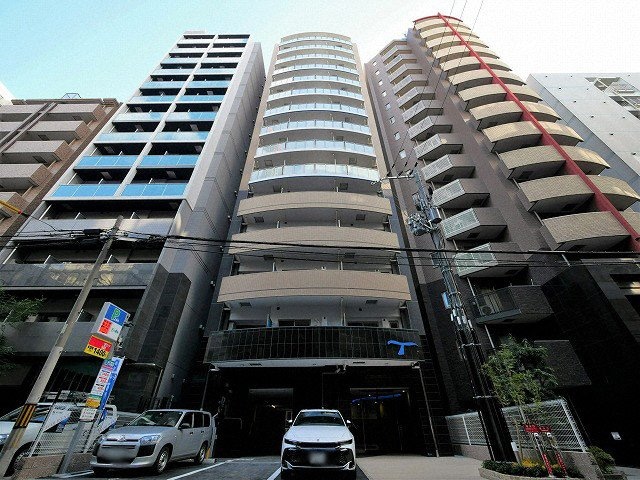 セレニテ堺筋本町リアンの物件外観写真