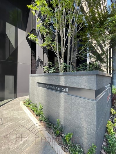 Splendide NAMBAIIIの物件外観写真