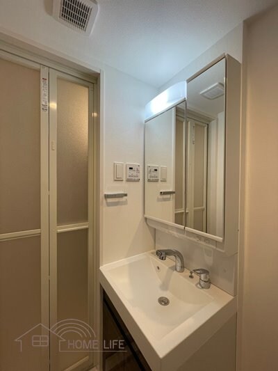 ライジングメゾン新大阪サウスの物件内観写真