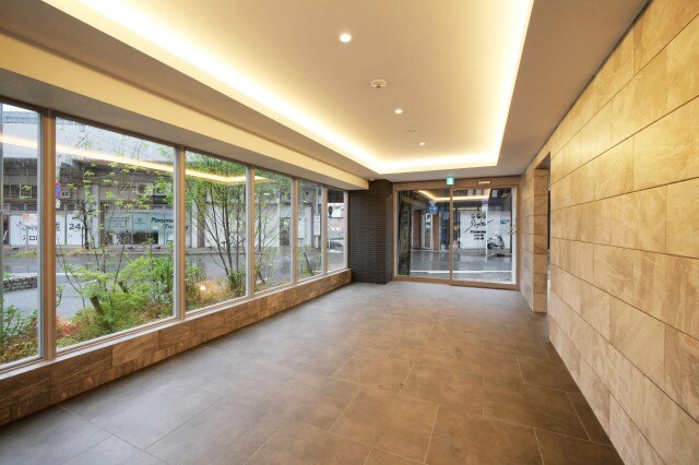 ArtizA京橋WESTの物件外観写真