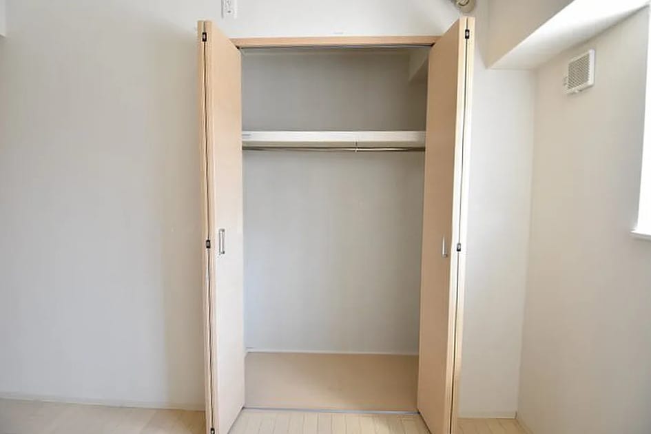 ラルジュルーセントオーデン難波の物件内観写真