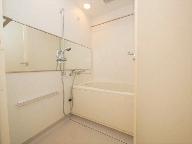 デュオン新大阪レジデンスの物件内観写真