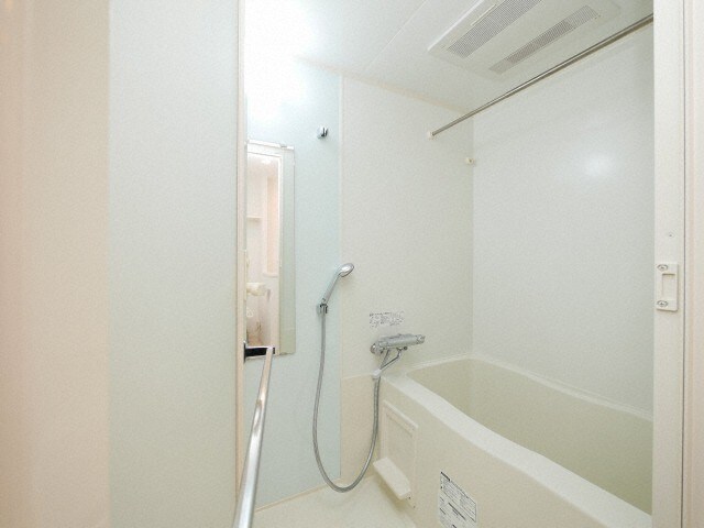 プラウドフラット新大阪の物件内観写真