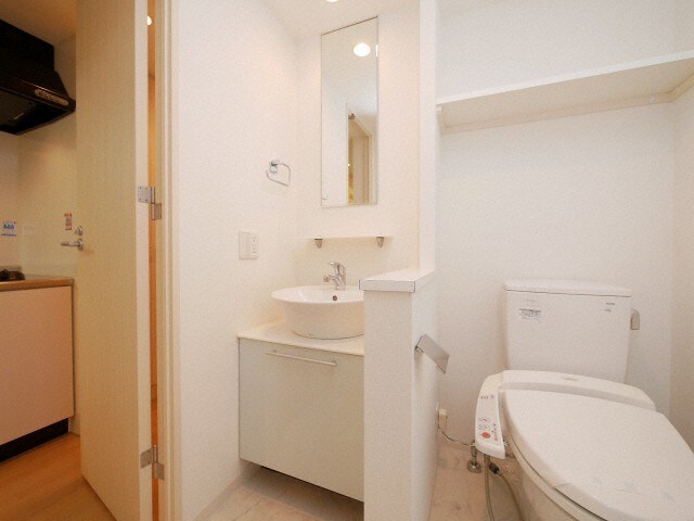 プラウドフラット新大阪の物件内観写真