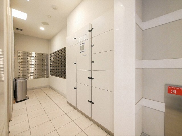 プラウドフラット新大阪の物件内観写真