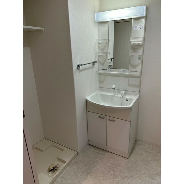 クレビオス難波EASTの物件内観写真