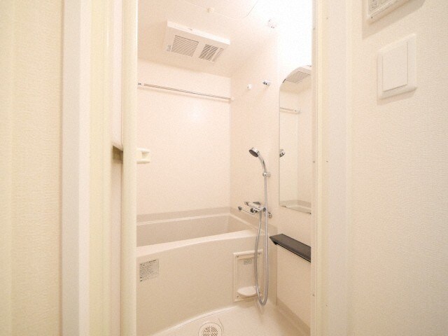 プレサンスブルーム東三国の物件内観写真