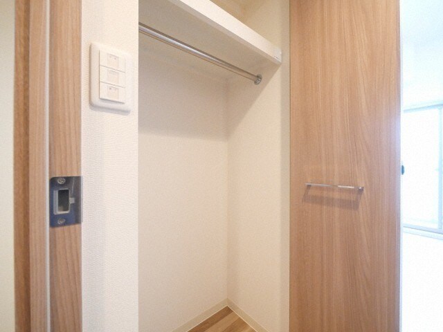 プレサンスブルーム東三国の物件内観写真