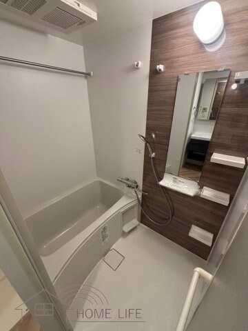 セレニテ難波ミラク参番館の物件内観写真