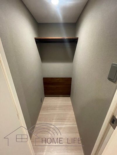 セレニテ難波グランデノールの物件内観写真