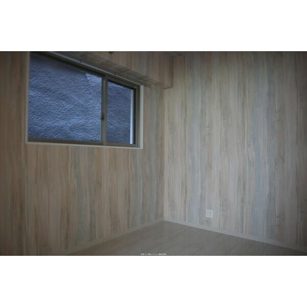 メゾニティ・クイーン阿波座の物件内観写真