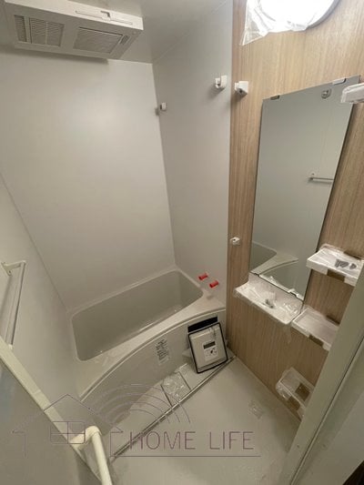 セレニテ難波グランデシュッドの物件内観写真