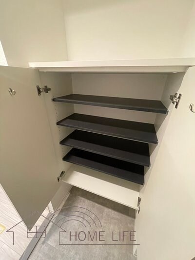 セレニテ難波グランデシュッドの物件内観写真