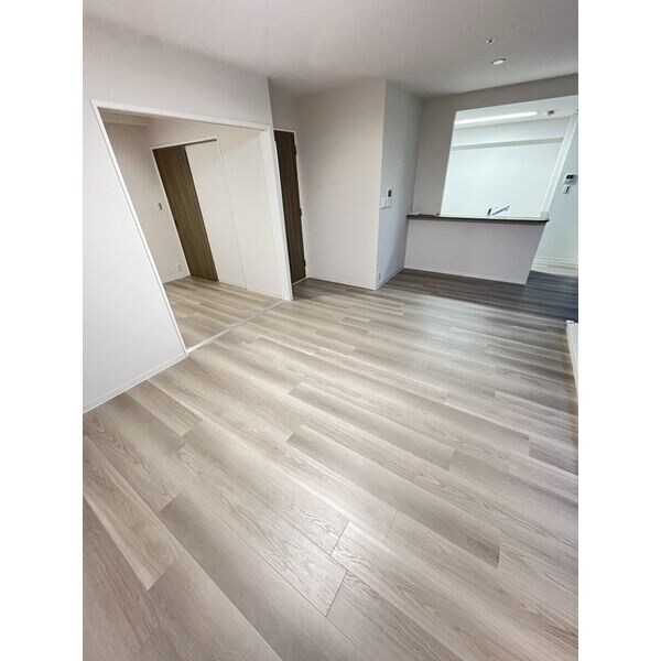 フロンティアタワー日本橋の物件内観写真